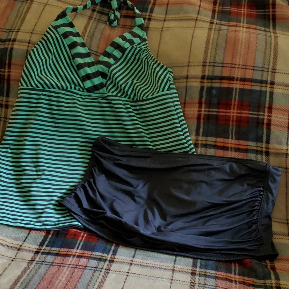 Mossimo Mint & Dark Gray Tankini Large